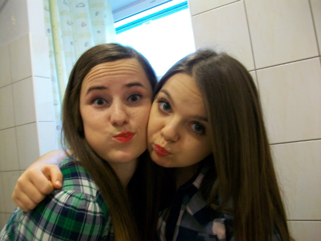 DEKLE  ;D