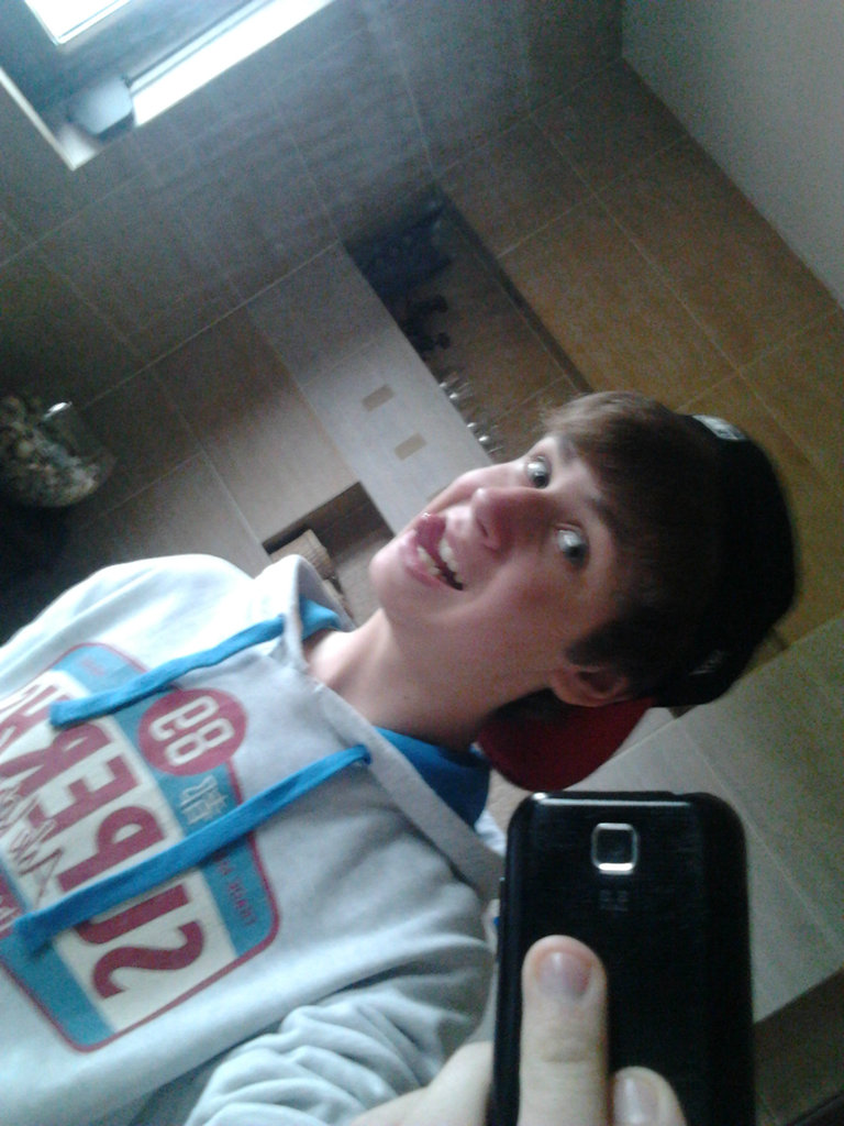 Kociaaaaaak  : *