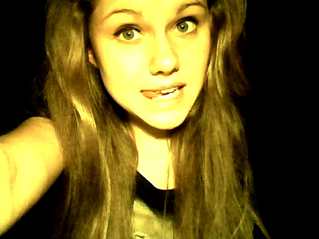 Siemkaa : >