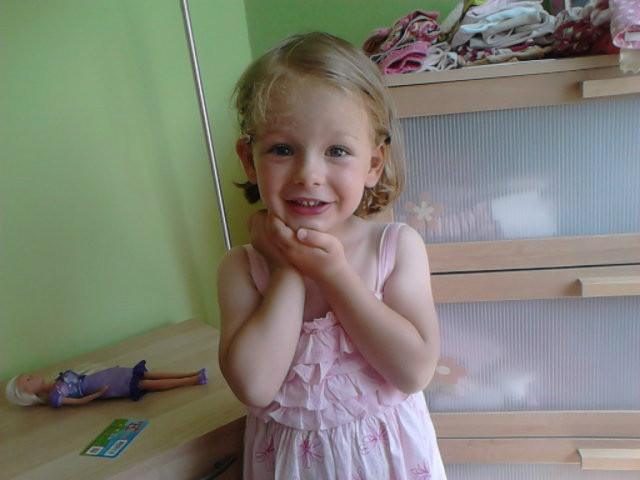 mojaa siostrzyczkaaa . ^^