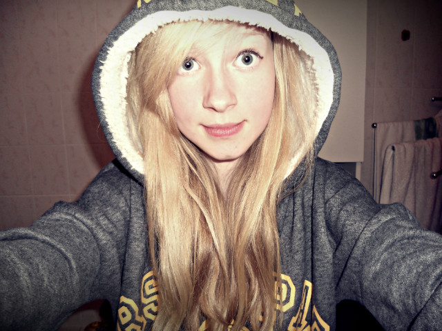 omnomonom.