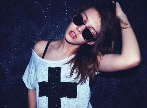 O-p-i-s-y