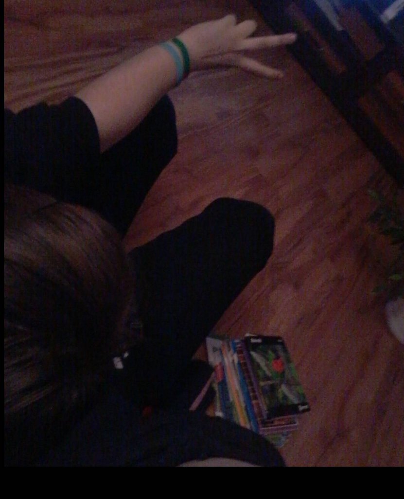 - TSKNI PTYSIU . : C