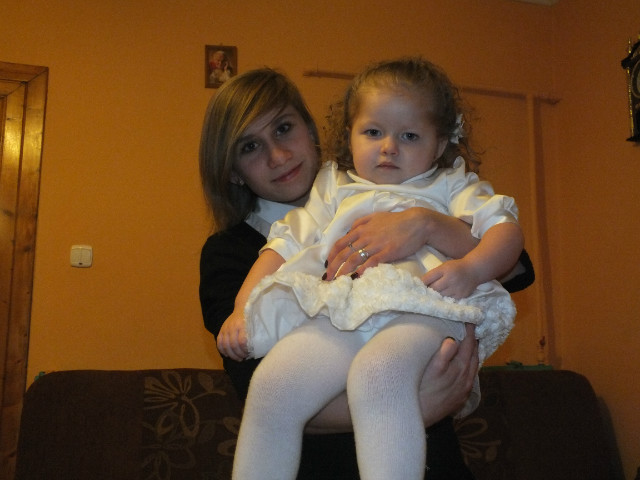 Nikol..