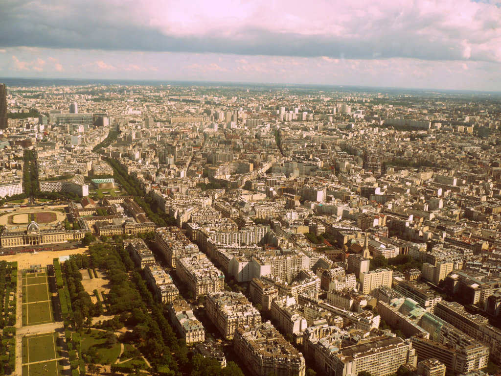sous le ciel de Paris.. 