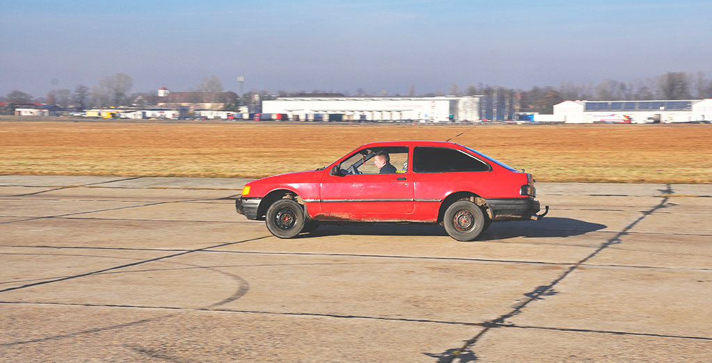 965.