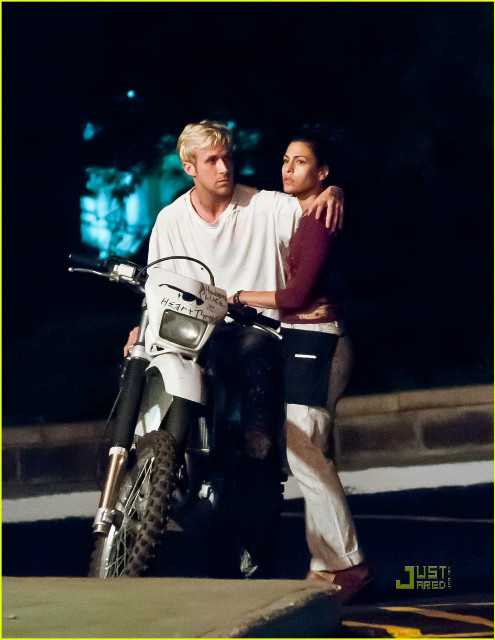 on set with Eva Mendes