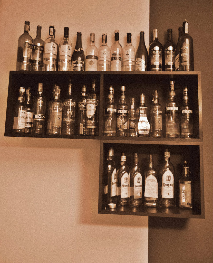 21 . 