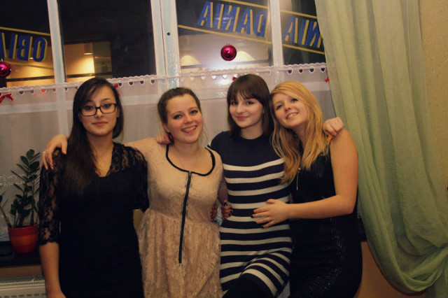 18-stka Ani.;D 