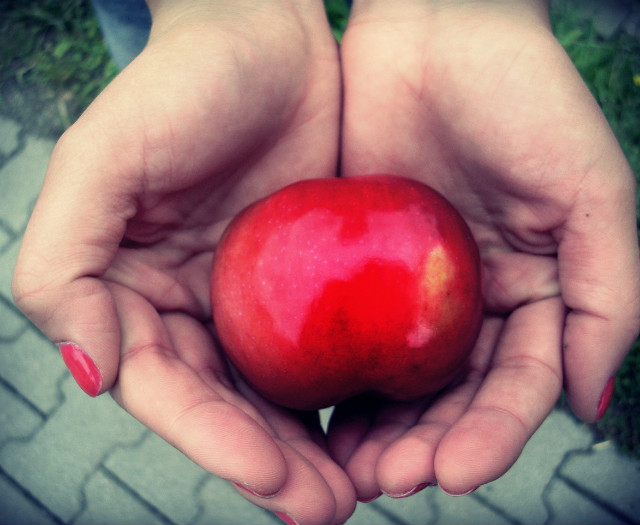 apple.