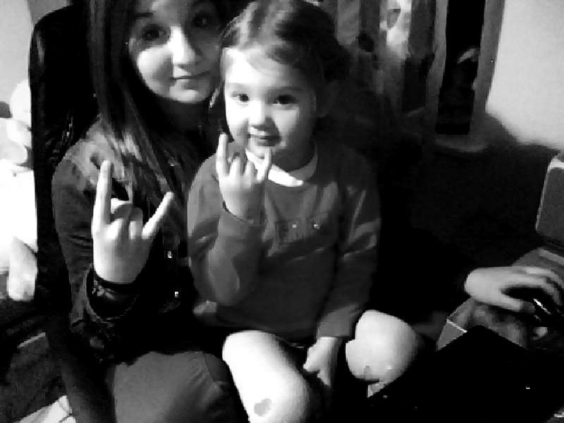 \m/