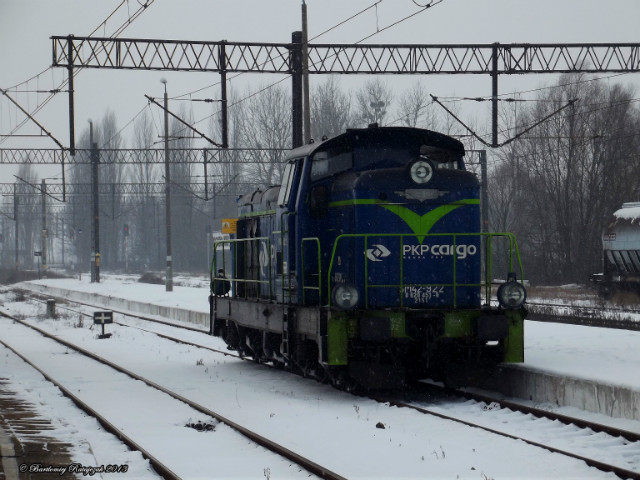 SM42-922
