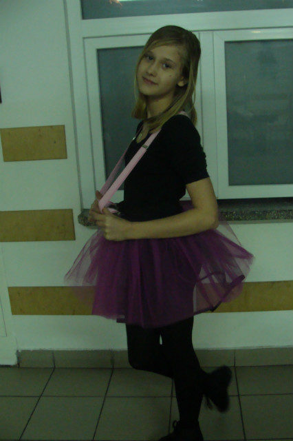 Kiecka < 33