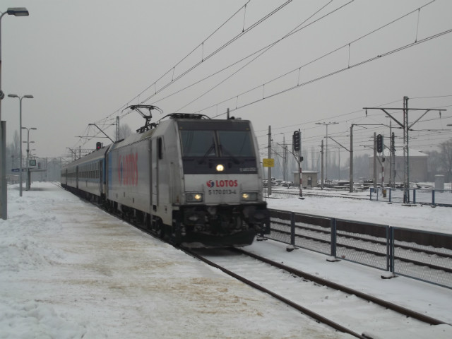 E 483-252