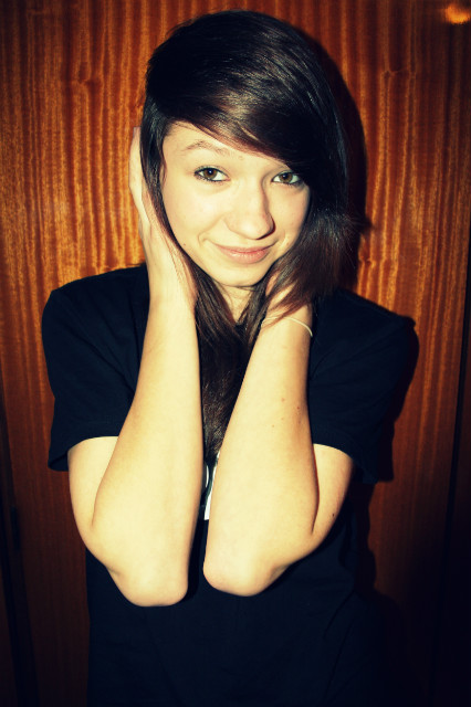 Wuam ;**