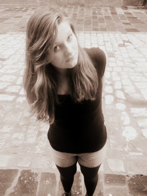 fghjgjd