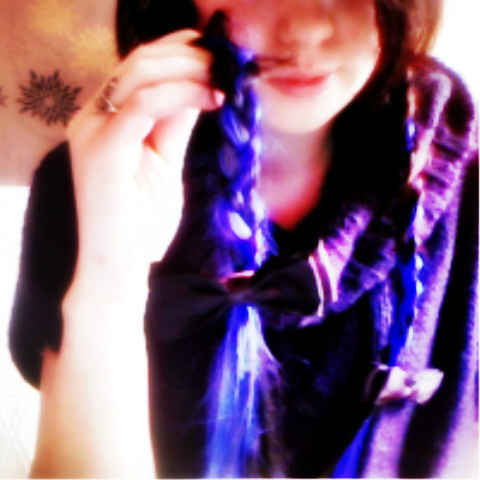 blue 