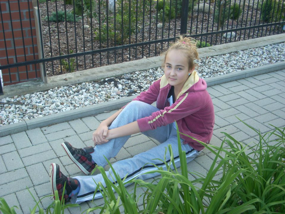 Z Emil ;**