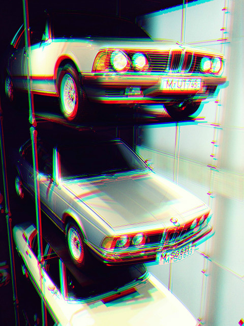 528