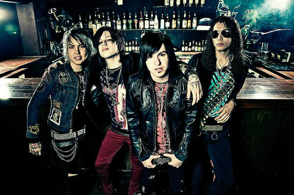 ESCAPE THE FATE 