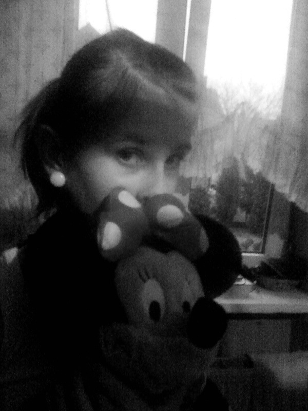 NIE JESTEM IDEALNA.SORRY^^