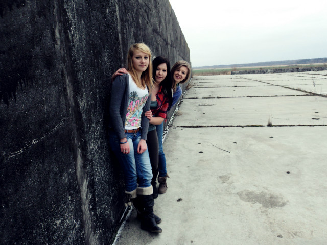 mojee ;*