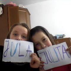 Jula + Julita= Przyjaciki :D 