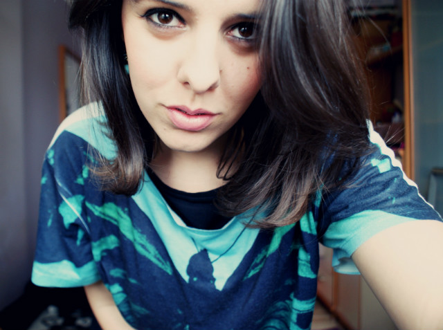 kiss.