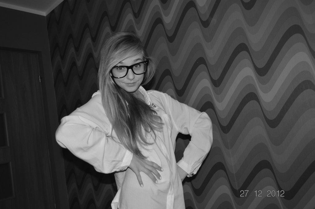 jo ; D