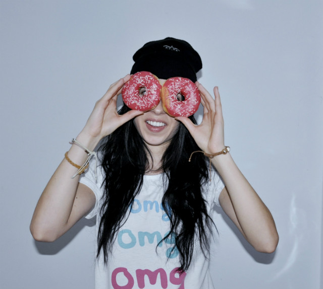 donut girl