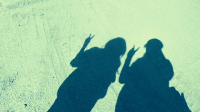 Z sister .. ;33