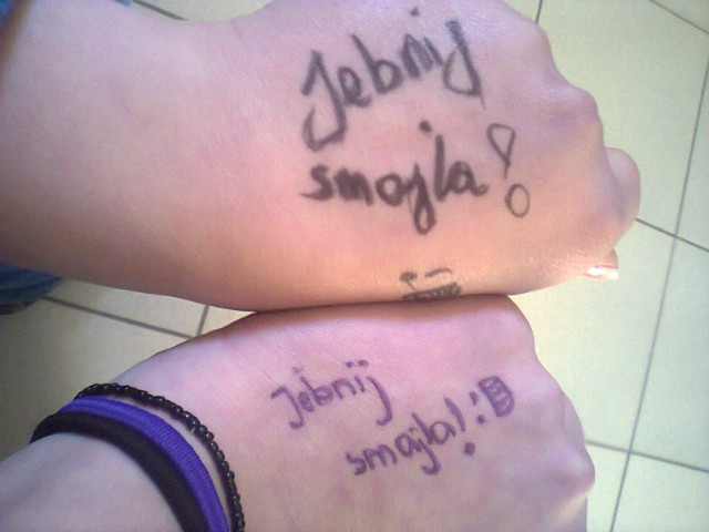 JEBNIJ SMAJLA ! :D 