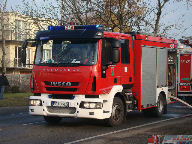 489E61 czyli Straackie Iveco :)