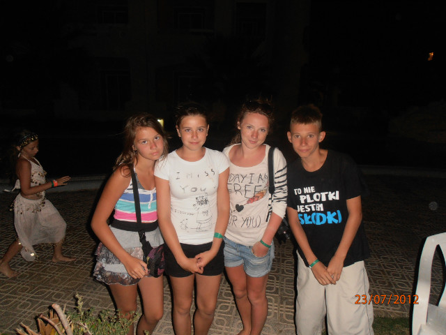 Tuniss :*