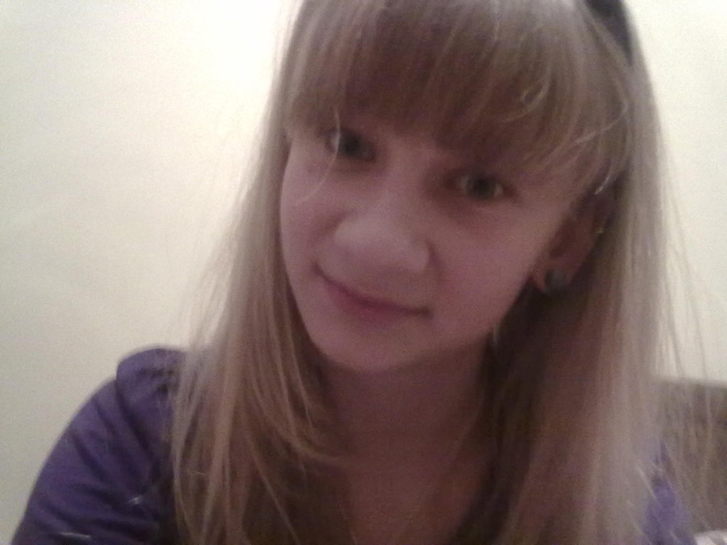http://ask.fm/xbryede . Pyta ;*