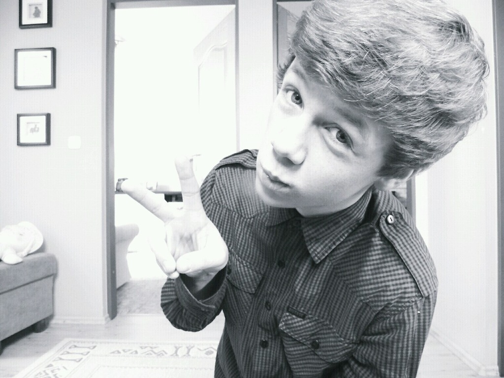 Kacper Maek.