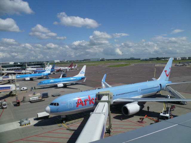 b767-300 Arkefly