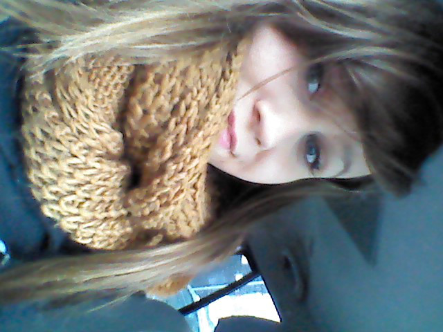 Bede bral cie w aucie .