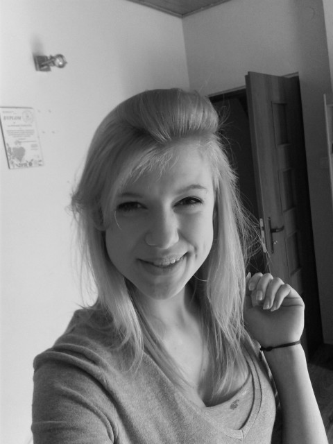 pyza ;