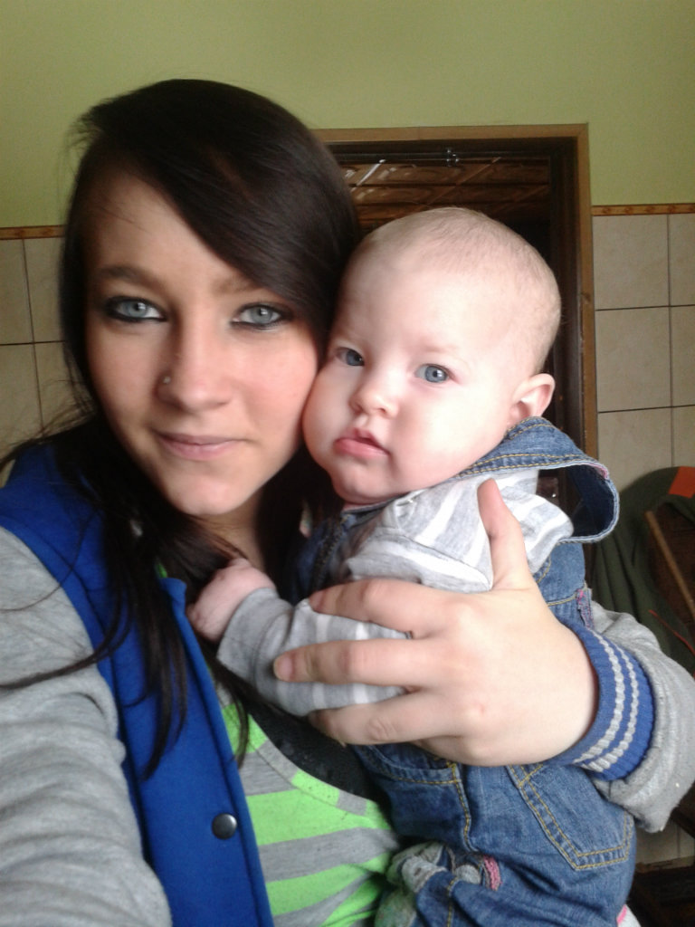 Kocham;*