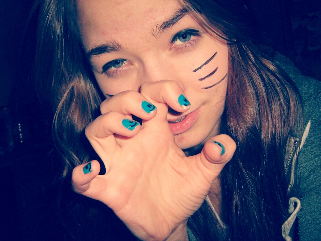 meow.