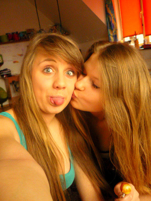 :*
