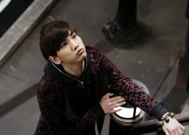 Key i Mincho