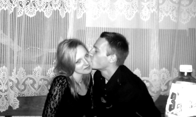 Kochaj :**