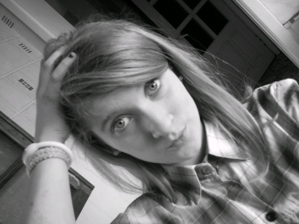 Nuuuudy:b