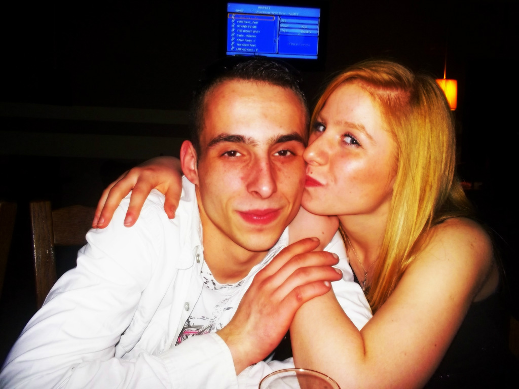Kocham:***