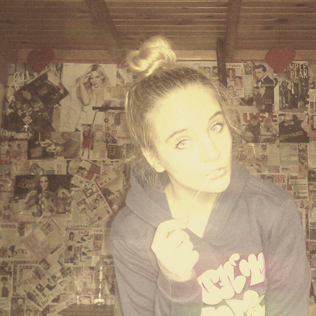 Awr *w*