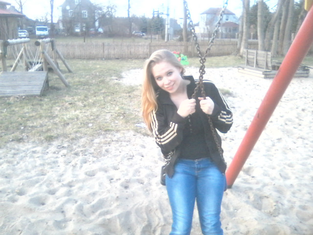 MakeMeSmile;*