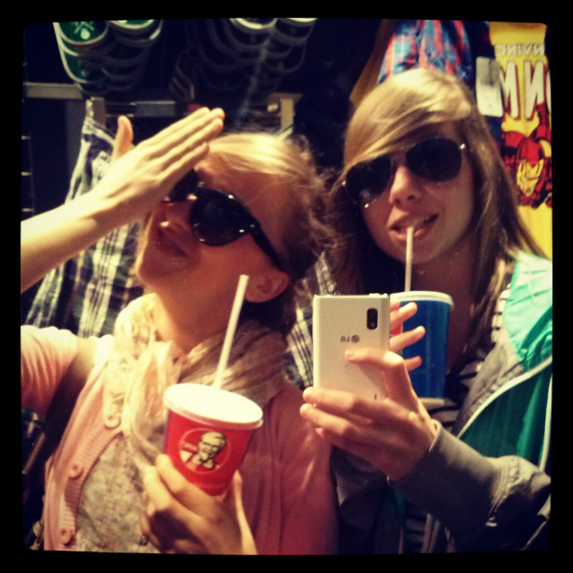 czeeeee :3 