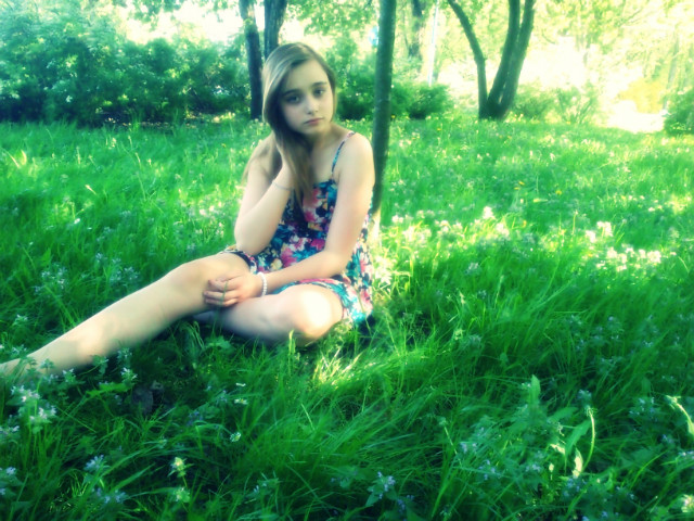nudno.